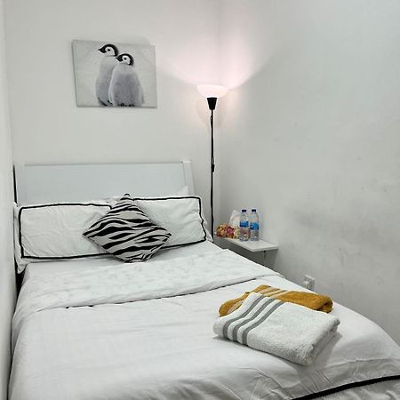 Tanih Place Abou Dabi Extérieur photo