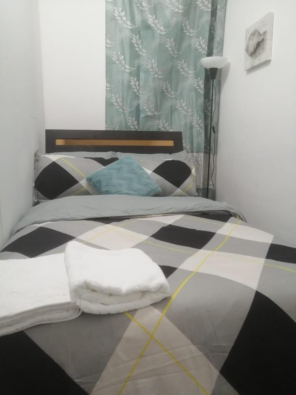 Tanih Place Abou Dabi Extérieur photo